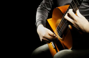 Classical Guitar Lessons Coggeshall (01376)