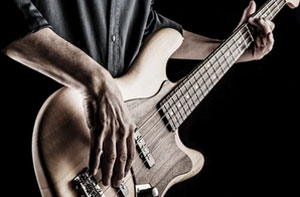 Bass Guitar Lessons Alfreton Derbyshire